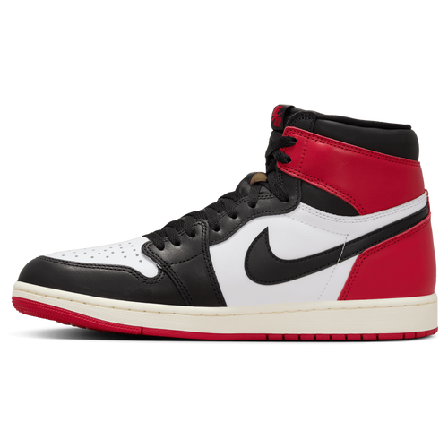 Jordan 1 Retro High OG Image 4 of 9. Tap to open photo gallery.