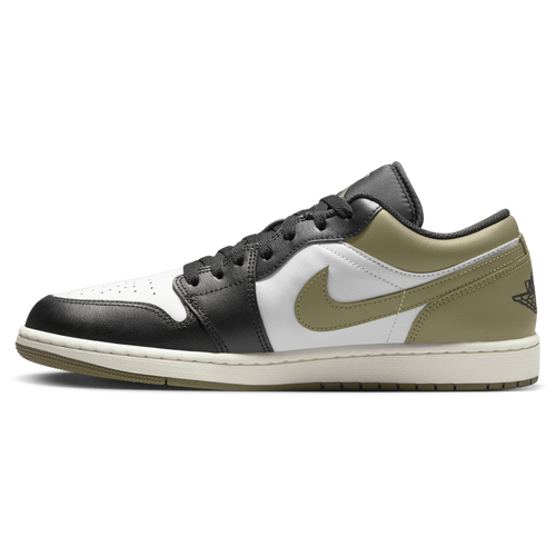 Jordan 1 Low Image 4 of 9. Tap to open photo gallery.