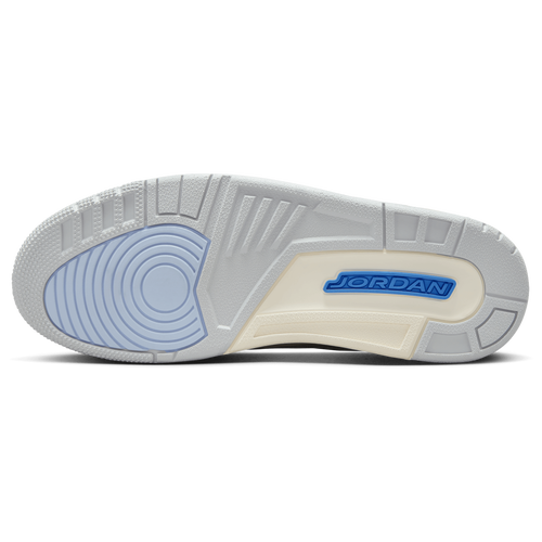 Jordan 3 Retro Image 6 of 9. Tap to open photo gallery.