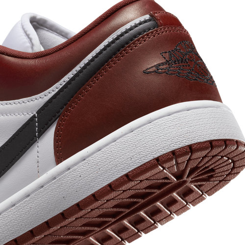 Jordan 1 Low SE Image 8 of 9. Tap to open photo gallery.