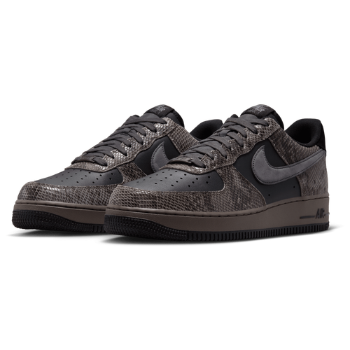 Nike Air Force 1 '07 LV8 Image 2 of 8. Tap to open photo gallery.