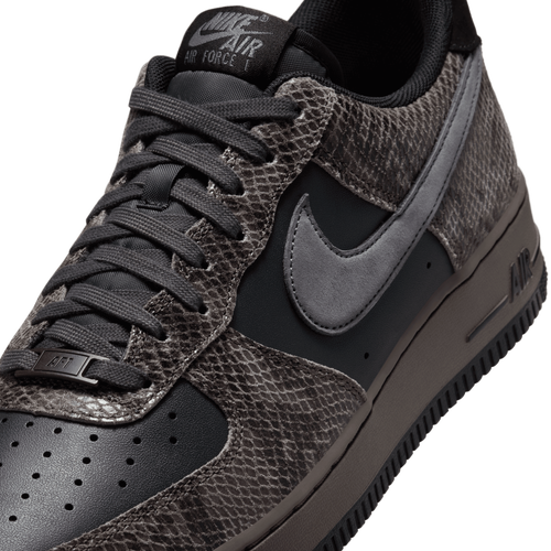 Nike Air Force 1 '07 LV8 Image 7 of 8. Tap to open photo gallery.