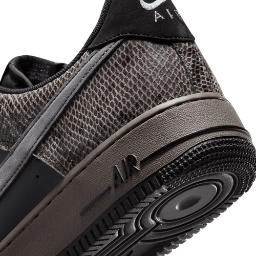 Nike Air Force 1 '07 LV8 Image 8 of 8. Tap to open photo gallery.