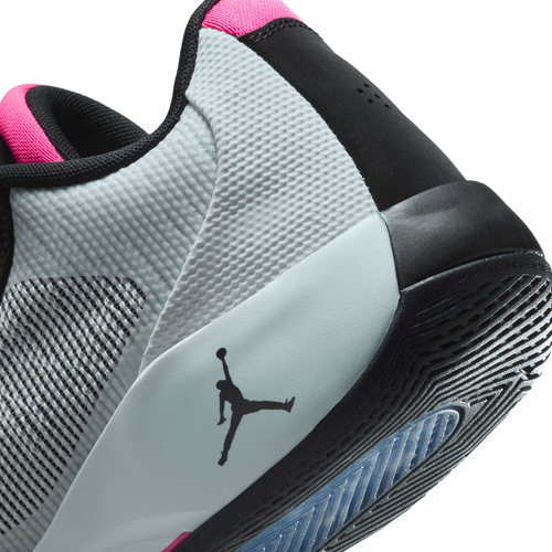 Nike Jordan Luka .77 Image 8 of 9. Tap to open photo gallery.