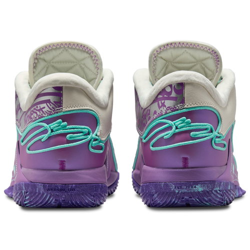Nike LeBron 22 | Foot Locker Australia