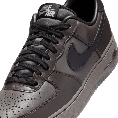 Nike Air Force 1 Low Image 7 of 8. Tap to open photo gallery.