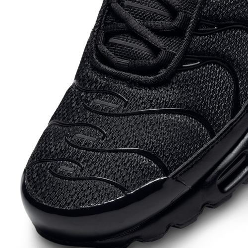 Nike Tuned 1 Image 7 of 8. Tap to open photo gallery.
