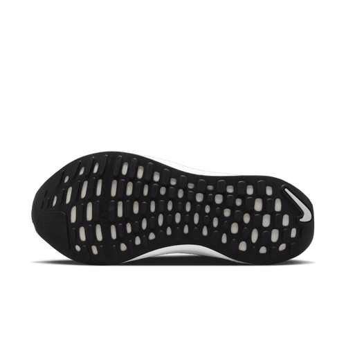 Nike React Infinity Run Flyknit 4 Image 6 of 8. Tap to open photo gallery.