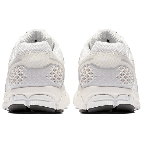 Nike Zoom Vomero 5 Image 3 of 6. Tap to open photo gallery.