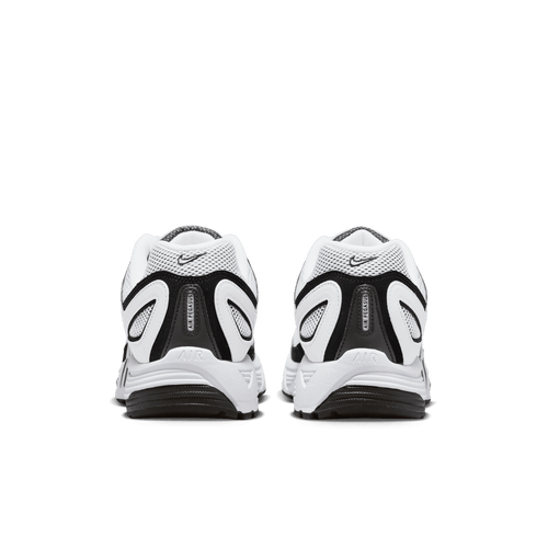 Nike Pegasus 2005 Image 3 of 9. Tap to open photo gallery.