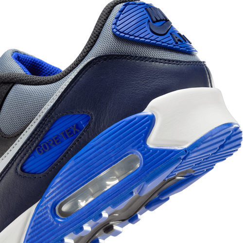 Nike Air Max 90 GTX Image 8 of 9. Tap to open photo gallery.