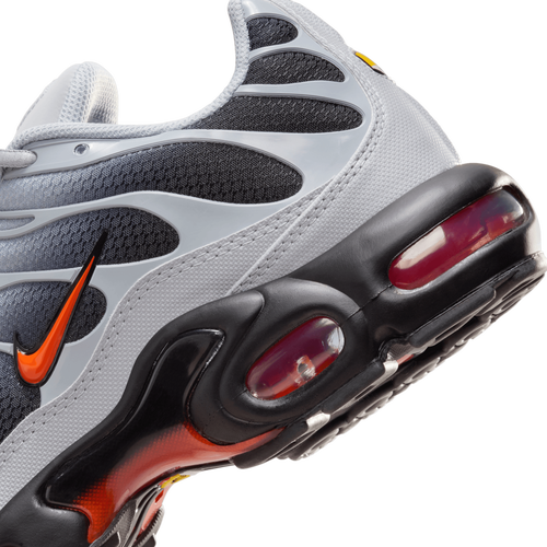 Nike Tuned 1 Image 8 of 8. Tap to open photo gallery.