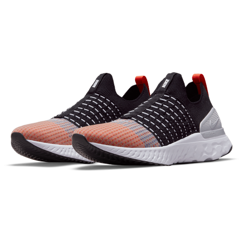 Nike React Phantom Run Flyknit 2 Image 2 of 8. Tap to open photo gallery.