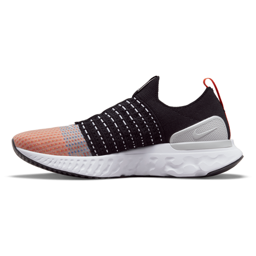 Nike React Phantom Run Flyknit 2 Image 4 of 8. Tap to open photo gallery.