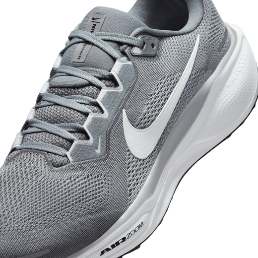 Nike Zoom Pegasus 41 Image 7 of 8. Tap to open photo gallery.
