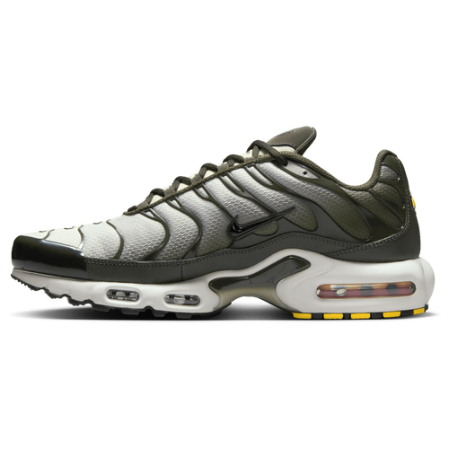 Nike Tuned 1 Image 4 of 8. Tap to open photo gallery.