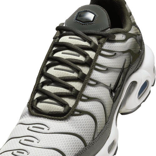 Nike Tuned 1 Image 7 of 8. Tap to open photo gallery.