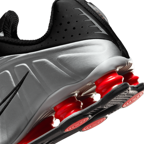 Foot locker nike shox r4 shop