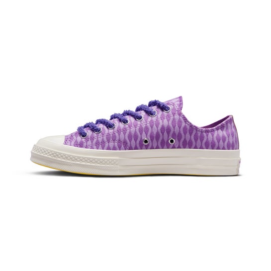 Converse Chuck Taylor 70 Image 4 of 6. Tap to open photo gallery.