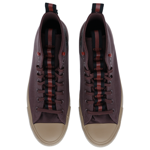 Converse Chuck Taylor All Star Image 5 of 6. Tap to open photo gallery.