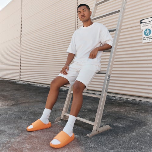 Nike Calm Slide Image 8 of 8. Tap to open photo gallery.