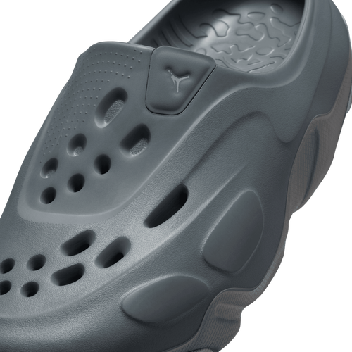Jordan Roam Slide Image 6 of 6. Tap to open photo gallery.