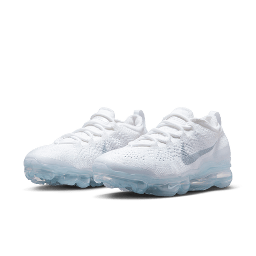 Nike Vapormax Image 2 of 8. Tap to open photo gallery.