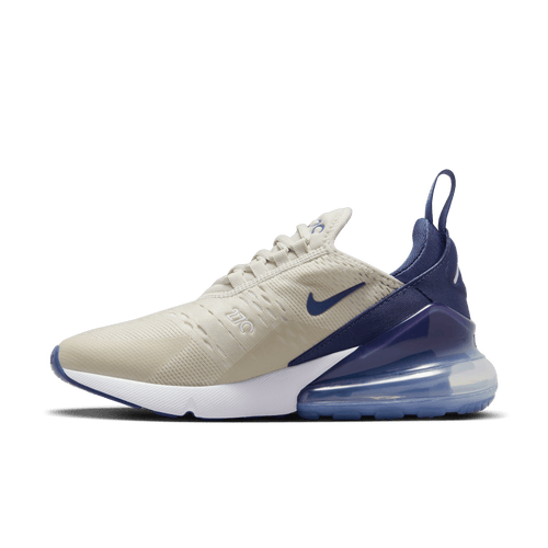 Nike Air Max 270 Image 4 of 8. Tap to open photo gallery.