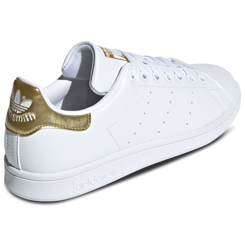 adidas Stan Smith Image 3 of 8. Tap to open photo gallery.