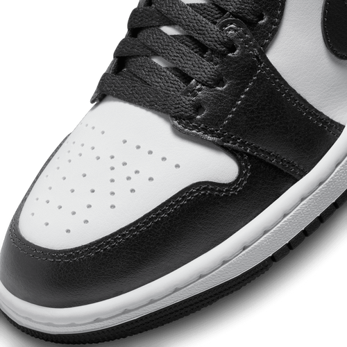 Jordan 1 Mid Image 7 of 8. Tap to open photo gallery.