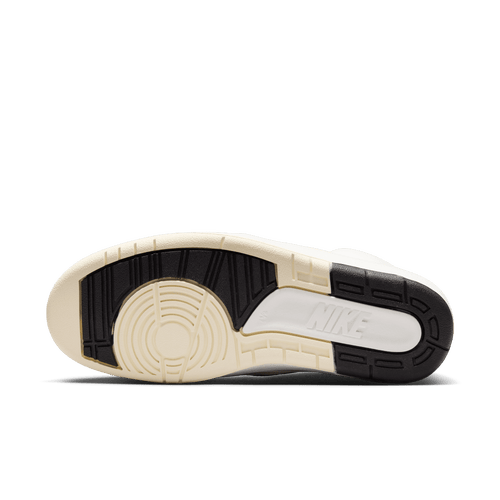 Jordan 2 Retro Image 6 of 8. Tap to open photo gallery.