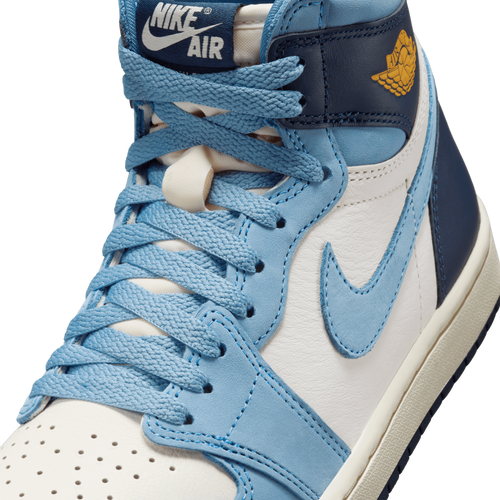 Jordan 1 Retro High OG Image 7 of 12. Tap to open photo gallery.