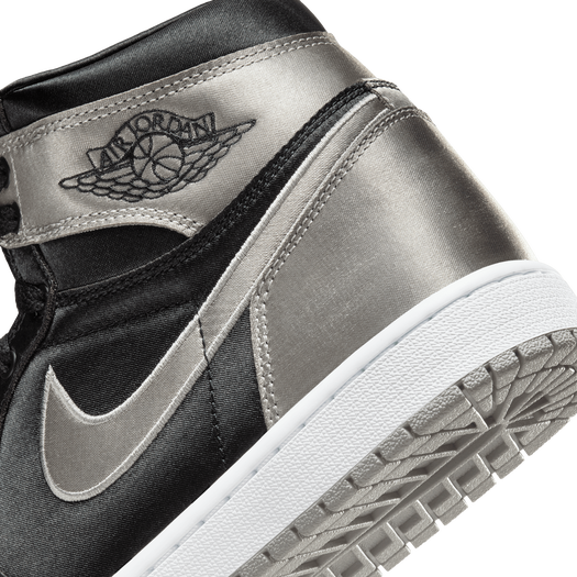 Jordan 1 Retro High OG Image 8 of 9. Tap to open photo gallery.