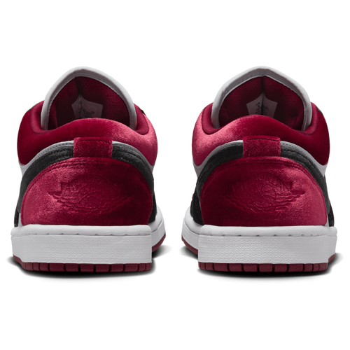 Jordan 1 Low SE Image 3 of 8. Tap to open photo gallery.