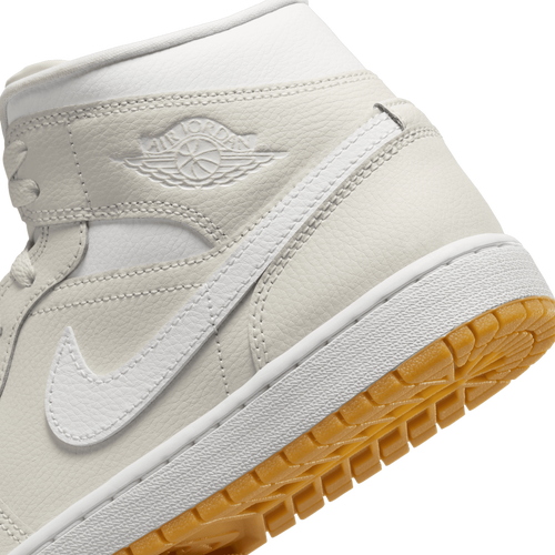 Jordan 1 Mid Image 8 of 9. Tap to open photo gallery.