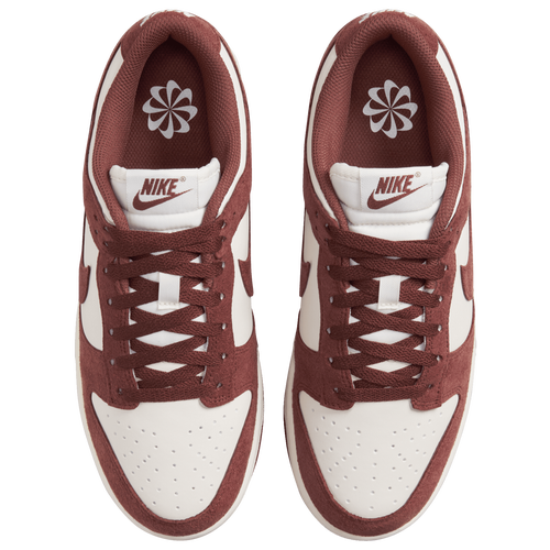 Nike Dunk Low Image 5 of 8. Tap to open photo gallery.