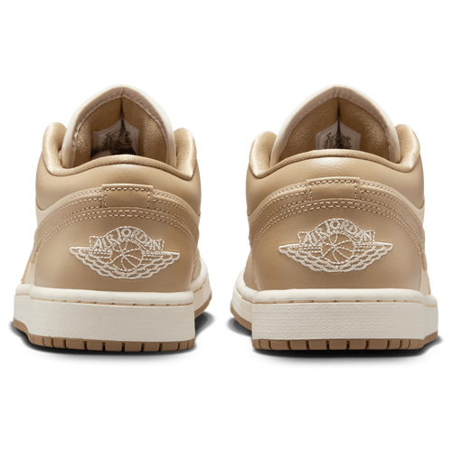 Jordan 1 Low Image 3 of 9. Tap to open photo gallery.
