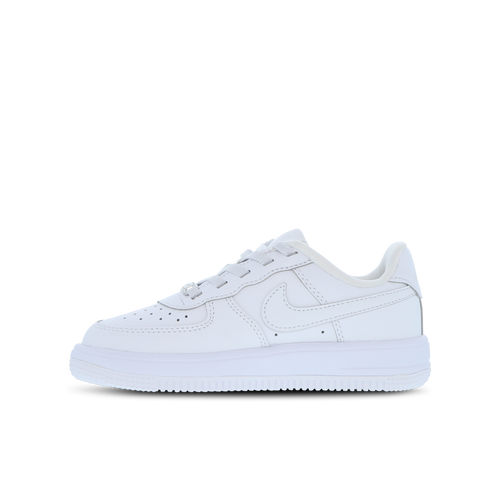 Nike Air Force 1 Low EasyOn Image 4 of 6. Tap to open photo gallery.