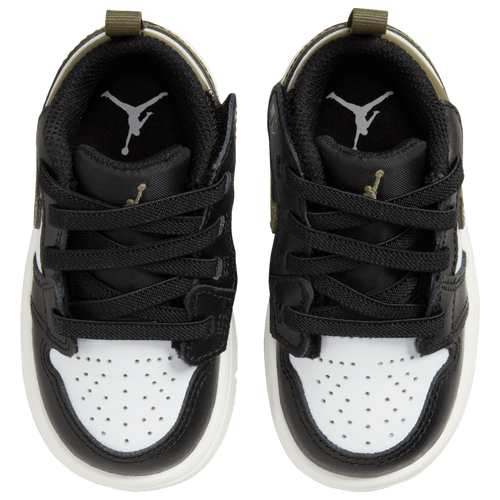Jordan 1 Low Alt Image 5 of 8. Tap to open photo gallery.