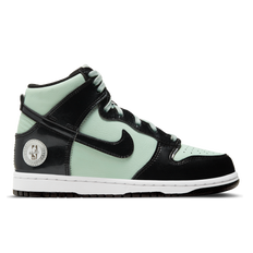 Nike Dunk Hi @ Footlocker