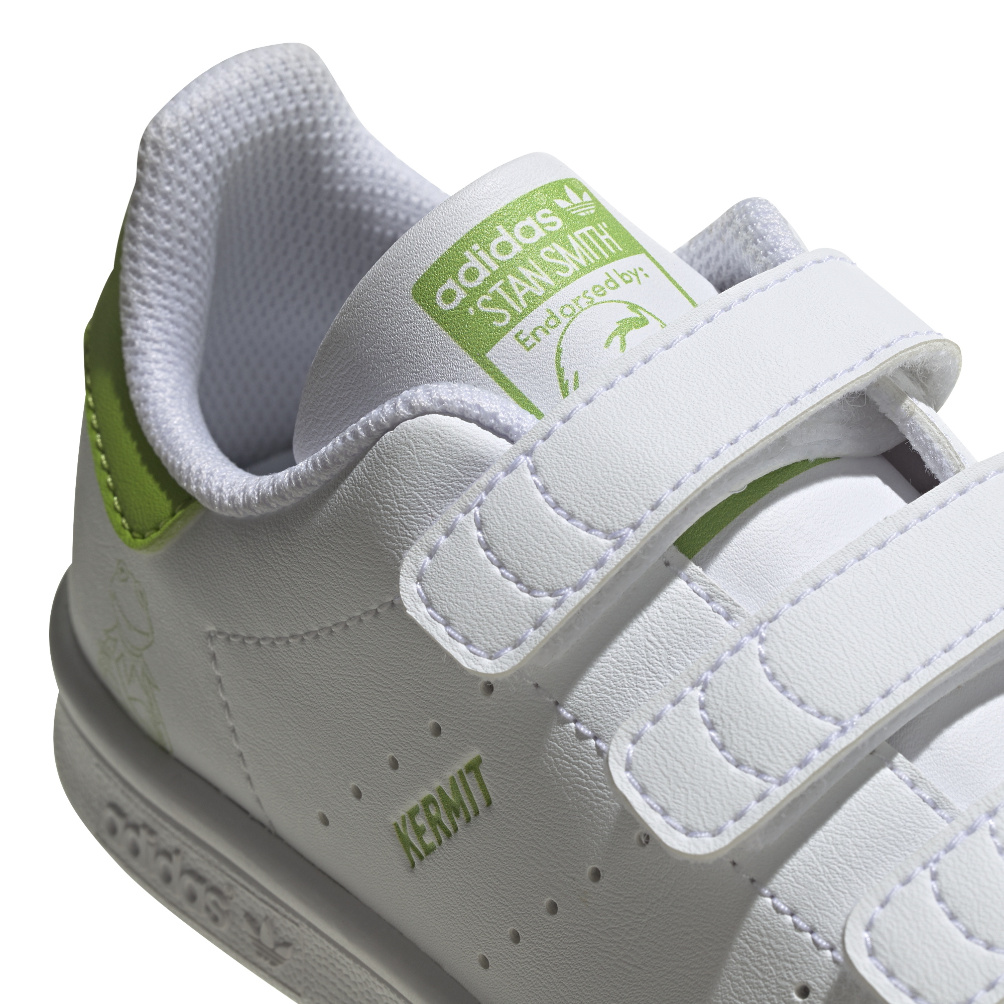 all white stan smith trainers