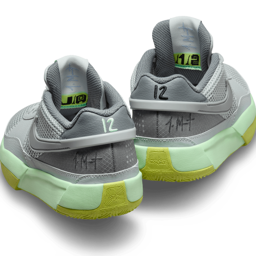 G nikes foot locker shop