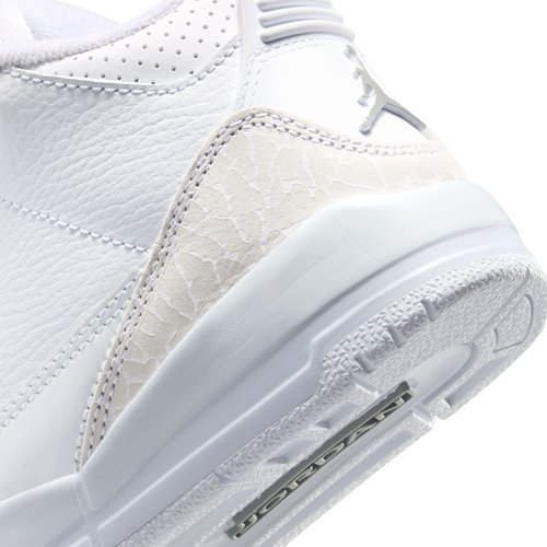 Jordan 3 Retro Image 7 of 9. Tap to open photo gallery.
