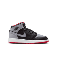 Grade school clearance jordan 1 mid