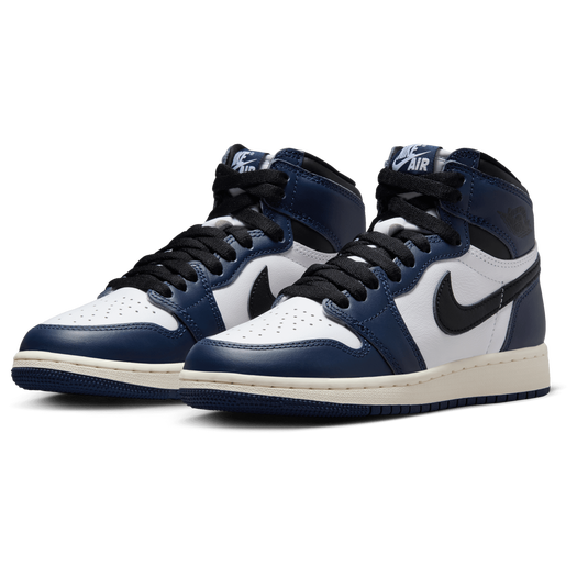 Jordan 1 Retro High OG Image 2 of 9. Tap to open photo gallery.