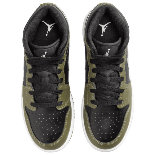 Jordan 1 Retro High OG Image 5 of 8. Tap to open photo gallery.