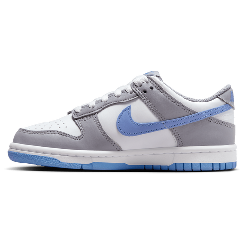 Nike Dunk Low Image 4 of 8. Tap to open photo gallery.