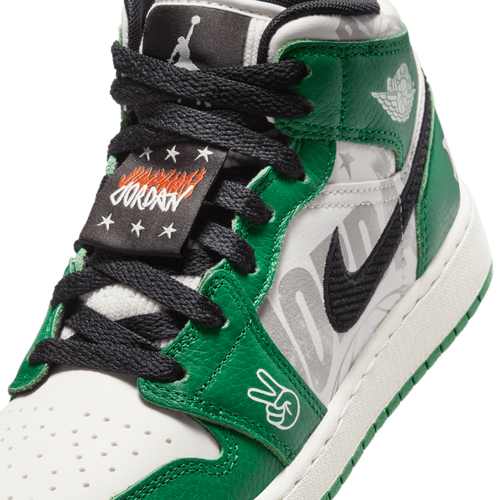Jordan 1 Mid SE Image 7 of 8. Tap to open photo gallery.