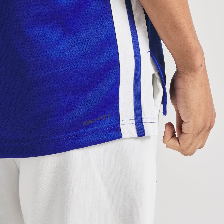 Nike Dri-FIT Stephen Curry Golden State Warriors NBA Swingman Jersey Image 4 of 5. Tap to open photo gallery.