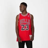 Chicago bulls store jersey foot locker